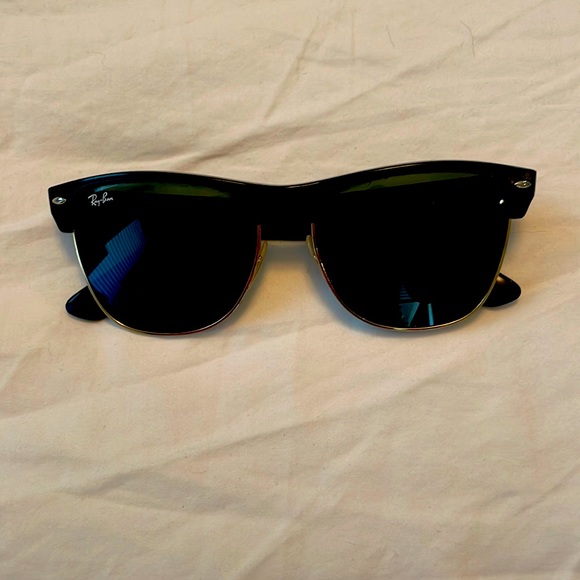 Ray Ban Sunglasses - Picture 1 of 1